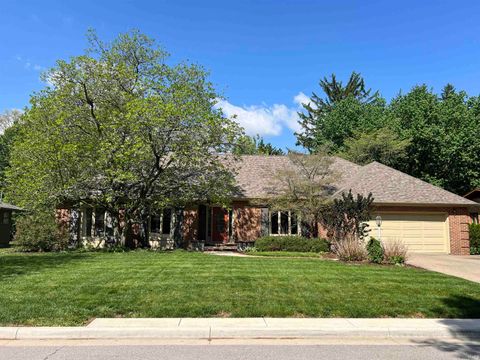 Photo of 2114 S 6th Street, Lafayette, IN 47905 (MLS # 202616157)