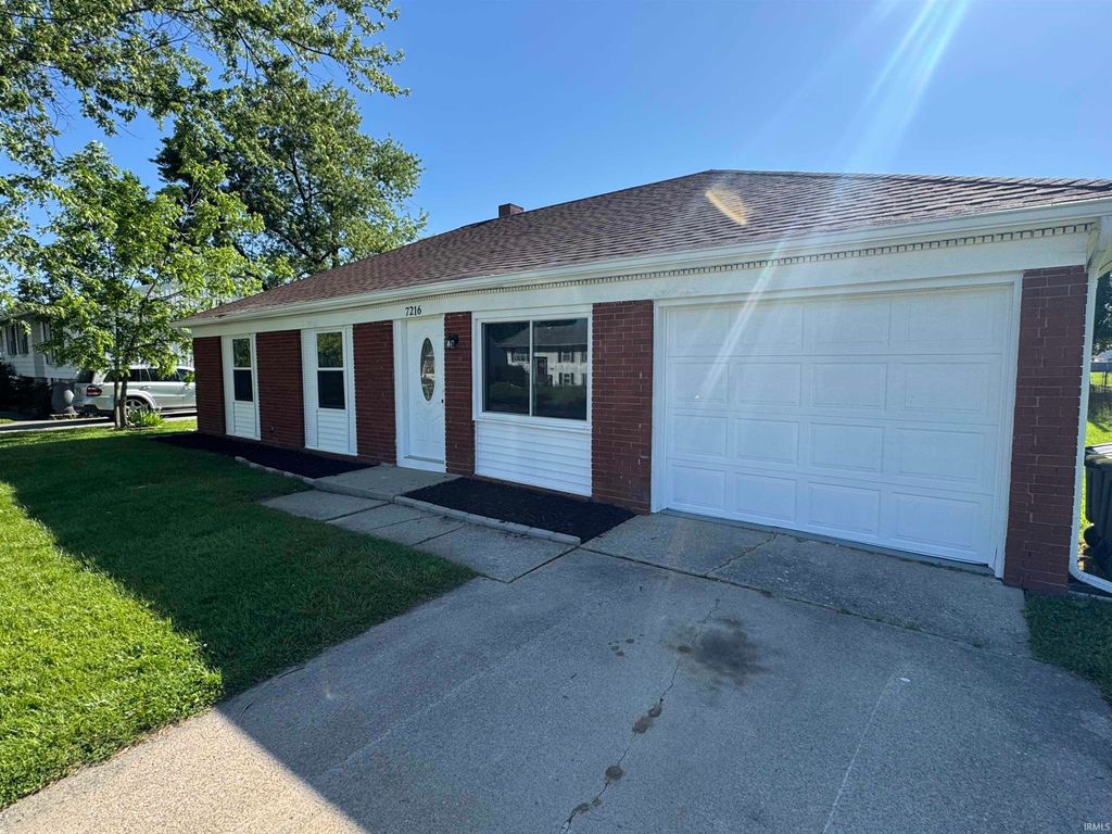 Photo of 7216 Cranberry Road, Fort Wayne, IN 46825 (MLS # 202620327)
