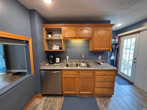 Tiny photo for 125 S 28th Street, Lafayette, IN 47904 (MLS # 202616850)