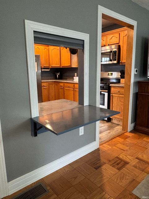 Tiny photo for 125 S 28th Street, Lafayette, IN 47904 (MLS # 202616850)