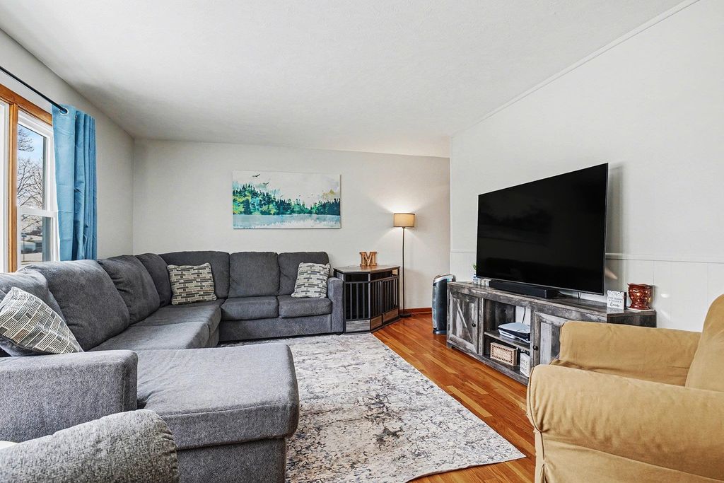 Photo of 206 W Emeline Street, Milford, IN 46542 (MLS # 202600208)