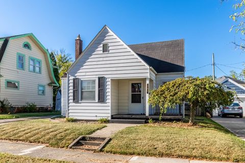 Photo of 4316 Marquette Drive, Fort Wayne, IN 46806 (MLS # 202544240) Photo of 4316 Marquette Drive, Fort Wayne, IN 46806 (MLS # 202544240)