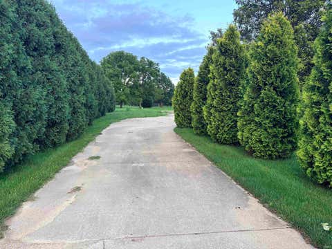 Tiny photo for 4952 S 200 W, Kokomo, IN 46902 (MLS # 202633501)