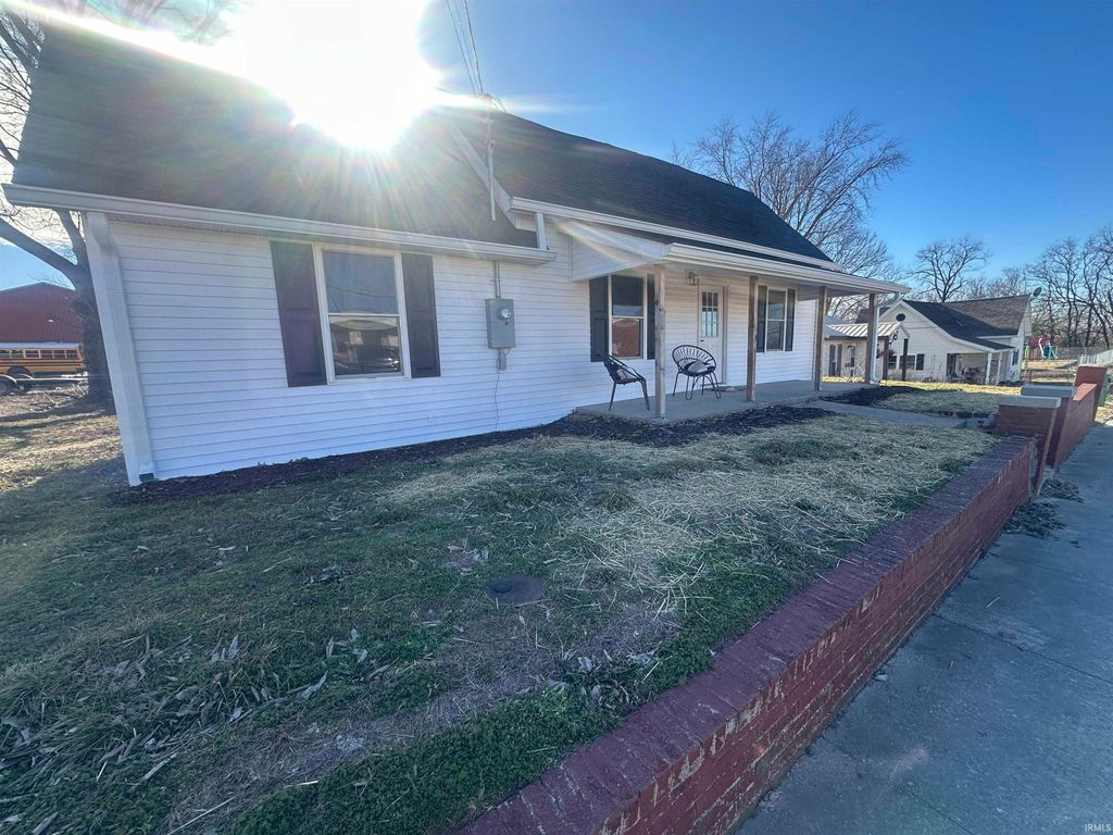 Photo of 523 W South Street, Bloomfield, IN 47424 (MLS # 202549490)