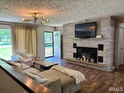 Tiny photo for 1334 Park Road, Rochester, IN 46975 (MLS # 202619538)