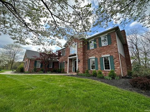 Photo of 3825 E Devonshire Court, Bloomington, IN 47408 (MLS # 202612669)