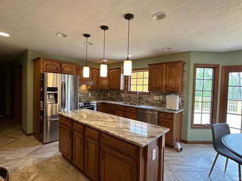 Tiny photo for 3825 E Devonshire Court, Bloomington, IN 47408 (MLS # 202612669)