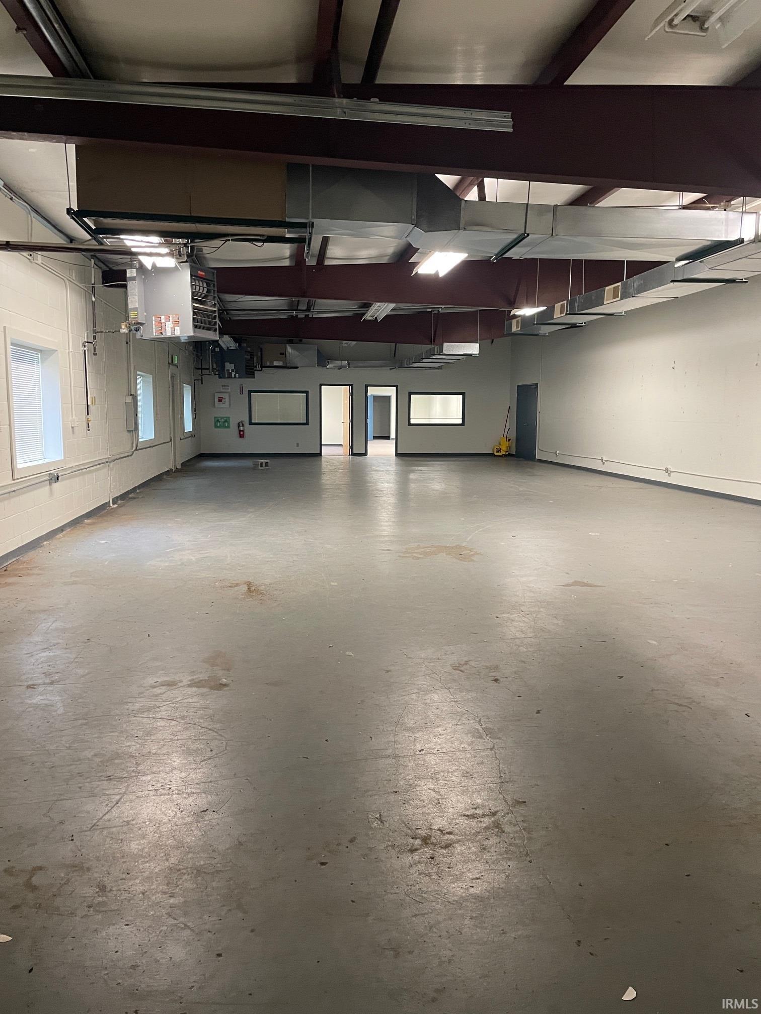 Elkhart, Indiana 46156, United States, ,Residential,Active,56065