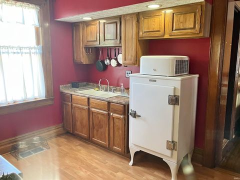 Tiny photo for 1329 E Market Street, Logansport, IN 46947 (MLS # 202614680)