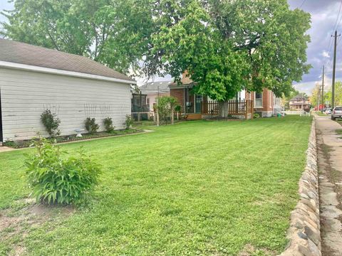Tiny photo for 1329 E Market Street, Logansport, IN 46947 (MLS # 202614680)