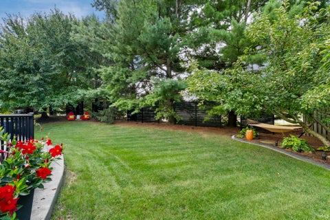 Tiny photo for 1645 Tabor Court, Lafayette, IN 47909 (MLS # 202640615)