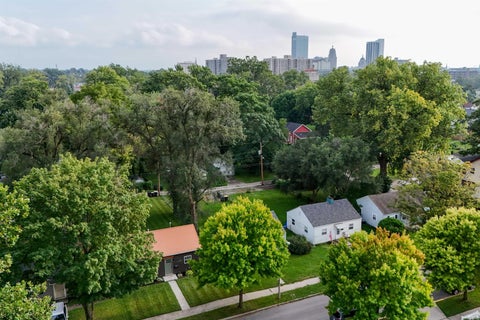 Tiny photo for 710 Prospect Avenue, Fort Wayne, IN 46805 (MLS # 202636873)