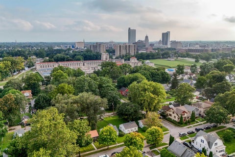 Tiny photo for 710 Prospect Avenue, Fort Wayne, IN 46805 (MLS # 202636873)
