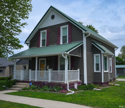 Photo of 727 S Monticello Street, Winamac, IN 46996 (MLS # 202619052)