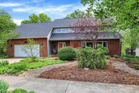 2910 E Winston Street, Bloomington, IN 47401 - #: 202515452