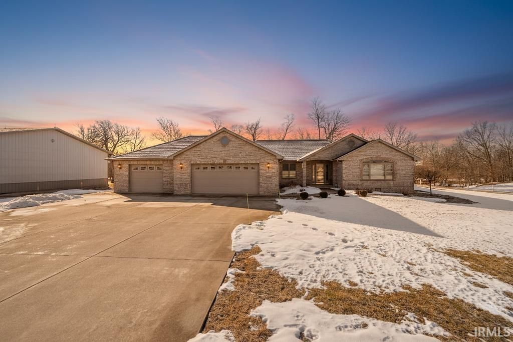 Photo of 12631 E 300 SOUTH, Greentown, IN 46936 (MLS # 202604365)