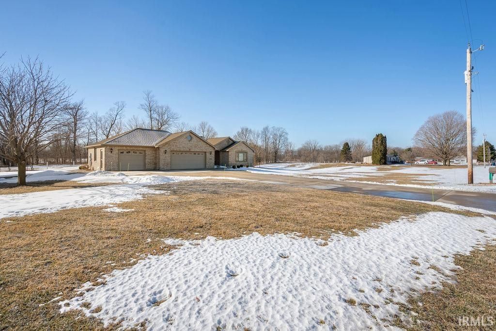 Photo of 12631 E 300 SOUTH, Greentown, IN 46936 (MLS # 202604365)