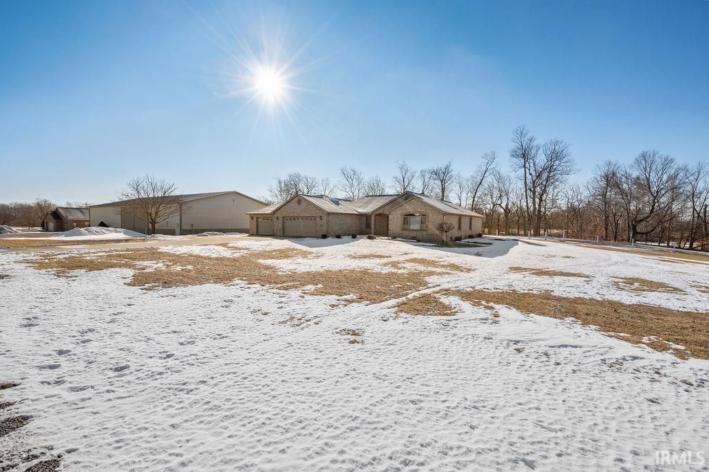 Photo of 12631 E 300 SOUTH, Greentown, IN 46936 (MLS # 202604365)