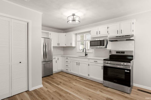 Tiny photo for 1635 Cone Street, Elkhart, IN 46514 (MLS # 202629919)