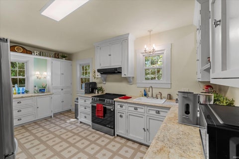Tiny photo for 631 Williamson Street, Rockport, IN 47635 (MLS # 202635694)