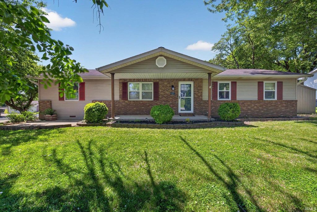 Photo of 827 Troy Road, Washington, IN 47501 (MLS # 202617761)