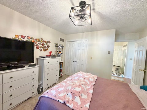 Tiny photo for 69 E Todd Drive, Washington, IN 47501 (MLS # 202644897)