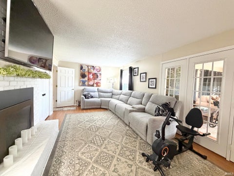 Tiny photo for 69 E Todd Drive, Washington, IN 47501 (MLS # 202644897)