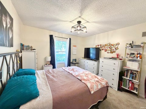 Tiny photo for 69 E Todd Drive, Washington, IN 47501 (MLS # 202644897)