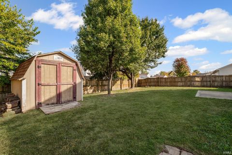 Tiny photo for 904 Gulf Shore Boulevard, Kokomo, IN 46902 (MLS # 202542428)