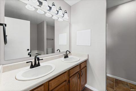 Tiny photo for 904 Gulf Shore Boulevard, Kokomo, IN 46902 (MLS # 202542428)
