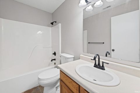 Tiny photo for 904 Gulf Shore Boulevard, Kokomo, IN 46902 (MLS # 202542428)