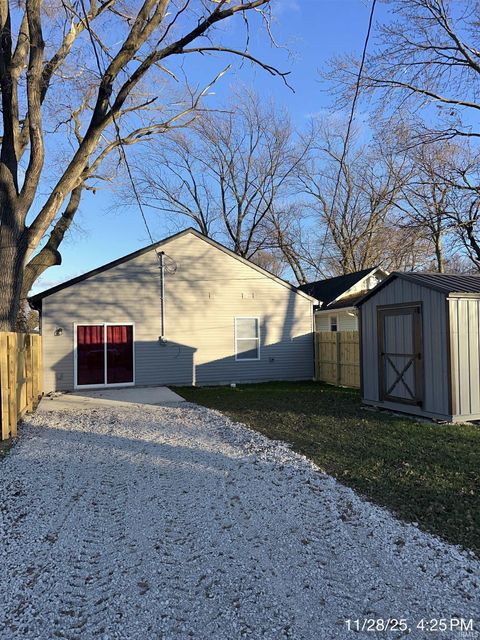 Tiny photo for 1341 S Waugh Street, Kokomo, IN 46901 (MLS # 202547609)