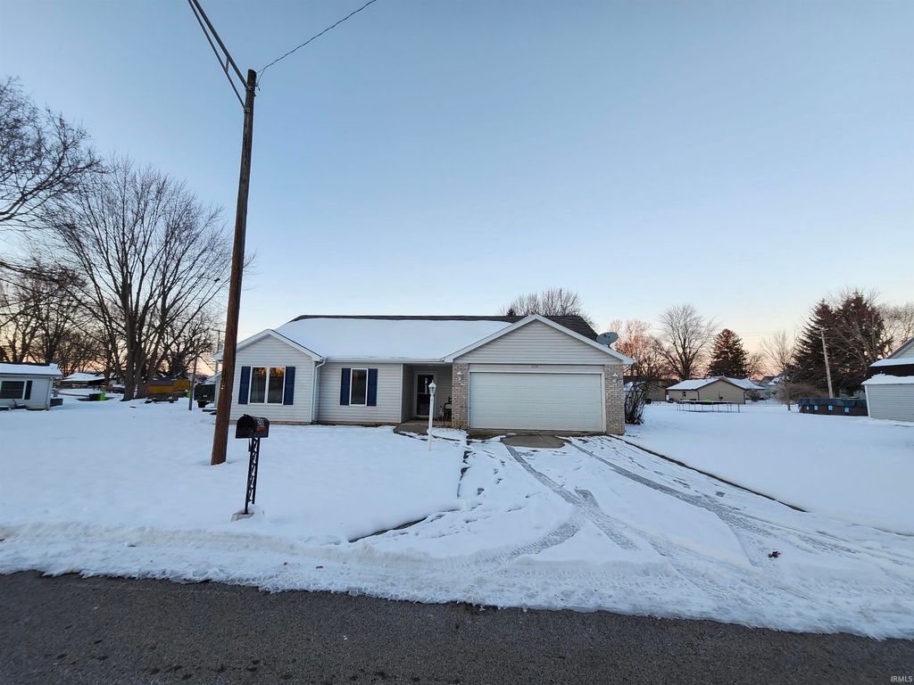 Photo of 250 W Allen Street, Markle, IN 46770 (MLS # 202548184)