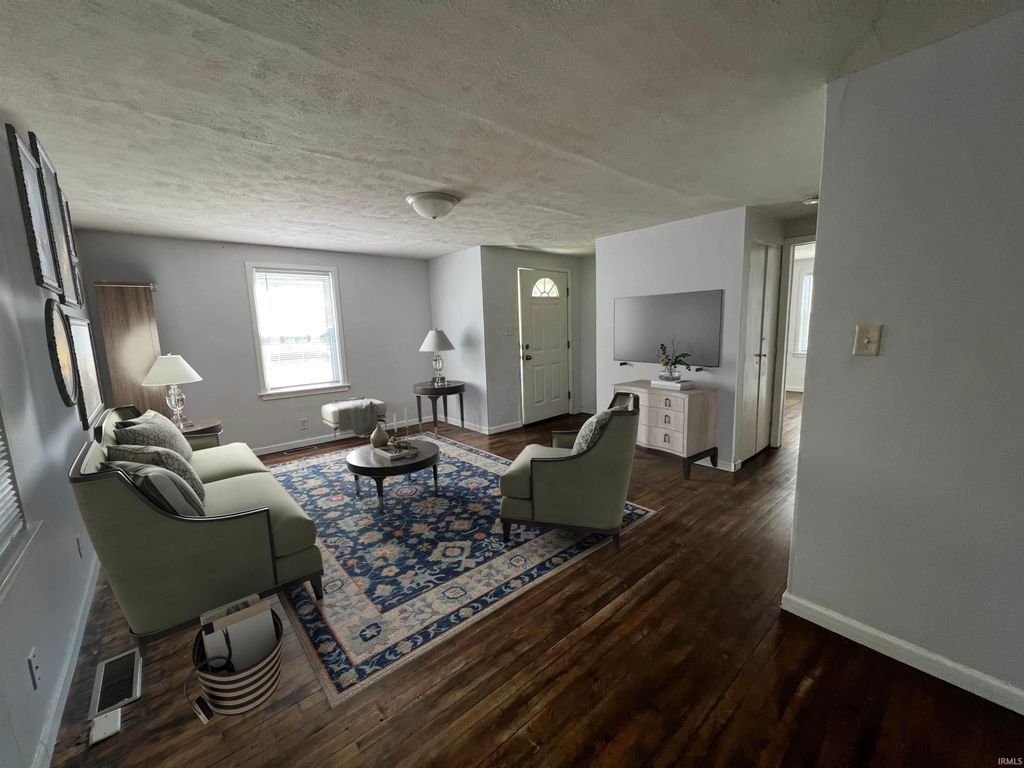 Photo of 1029 Bryan Street, South Bend, IN 46616 (MLS # 202538179)