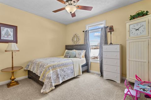 Tiny photo for 1544 Foxhaven Drive, Kokomo, IN 46902 (MLS # 202605474)