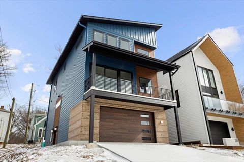 Tiny photo for 285 S 8th Street, Lafayette, IN 47901 (MLS # 202602101)