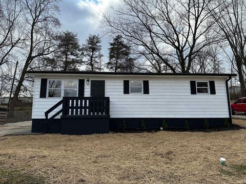 104 Barnard Avenue, Paoli, IN 47454 - MLS#: 202500223