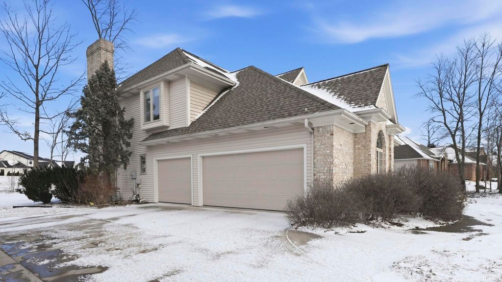 Photo of 10918 Monte Vista Court, Fort Wayne, IN 46814 (MLS # 202601694)