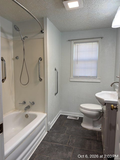 Tiny photo for 1009 N Spraker Street, Kokomo, IN 46901 (MLS # 202641473)