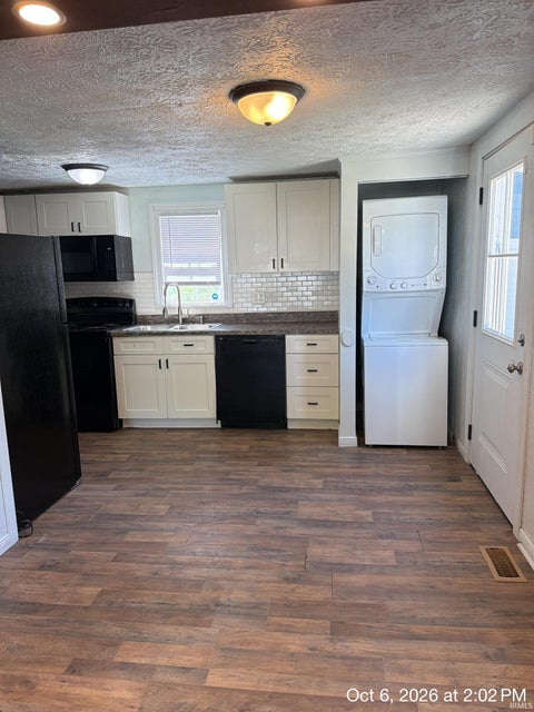 Tiny photo for 1009 N Spraker Street, Kokomo, IN 46901 (MLS # 202641473)