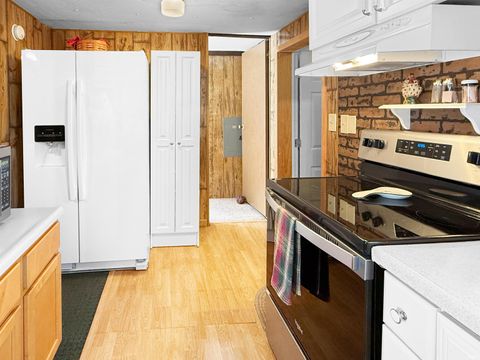 Tiny photo for 5891 N US 231, Jasper, IN 47546 (MLS # 202605711)