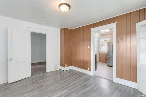 Tiny photo for 717 N Brookfield Street, South Bend, IN 46628 (MLS # 202625506)
