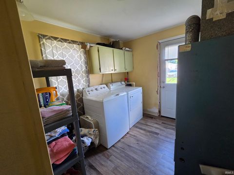 Tiny photo for 1821 S Buckeye Street, Kokomo, IN 46902 (MLS # 202526432)