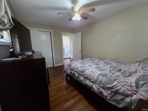 Tiny photo for 1821 S Buckeye Street, Kokomo, IN 46902 (MLS # 202526432)