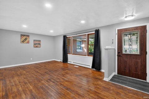 Tiny photo for 2901 S River Road, West Lafayette, IN 47909 (MLS # 202641691)