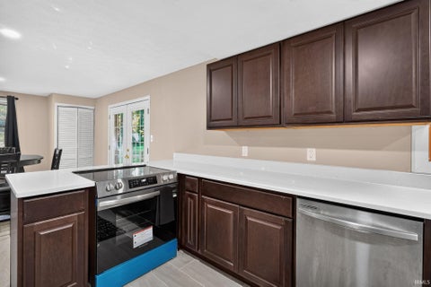 Tiny photo for 2901 S River Road, West Lafayette, IN 47909 (MLS # 202641691)
