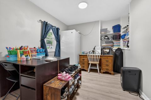 Tiny photo for 905 E GERHART Street, Kokomo, IN 46901 (MLS # 202619462)