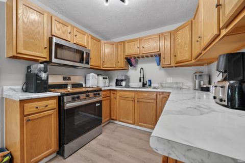 Tiny photo for 905 E GERHART Street, Kokomo, IN 46901 (MLS # 202619462)
