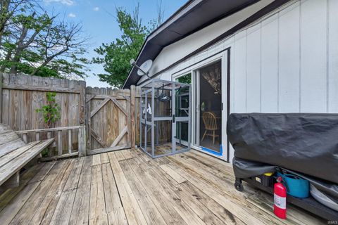 Tiny photo for 905 E GERHART Street, Kokomo, IN 46901 (MLS # 202619462)