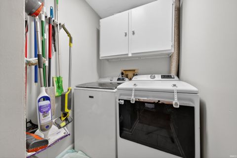 Tiny photo for 905 E GERHART Street, Kokomo, IN 46901 (MLS # 202619462)